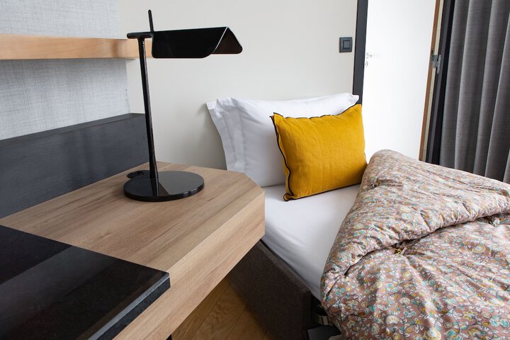 Room 15 of 61