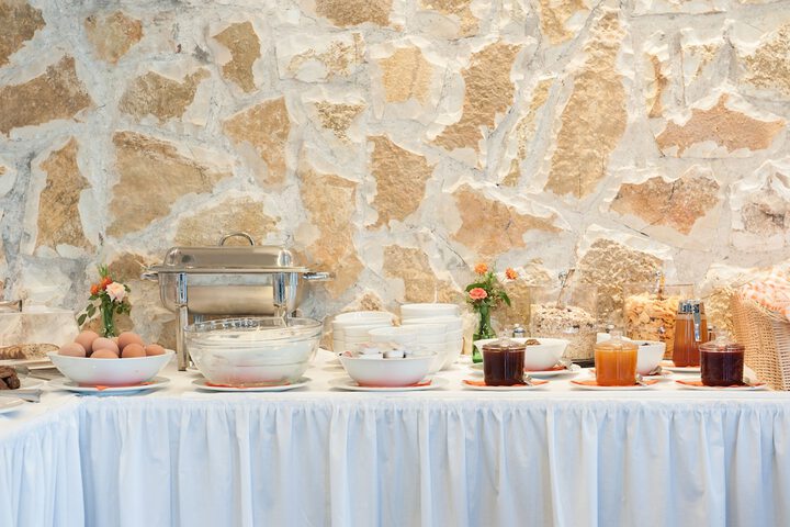 Breakfast/Coffee Service 68 of 105