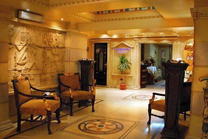 Zayed Hotel & Restaurant