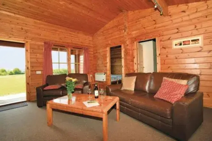 Exterior of Spindlewood Lodges