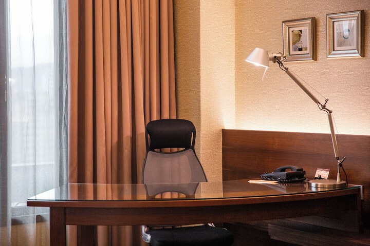 Room 20 of 82