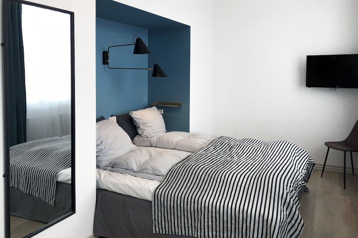 Room 16 of 46