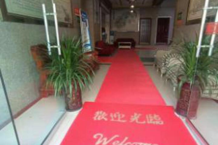 Jinsui Hotel (West Section of Jiefang Road)