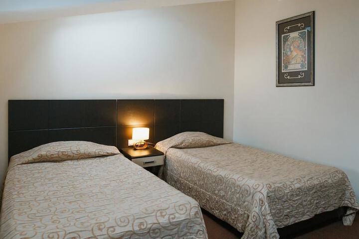 Room 6 of 60