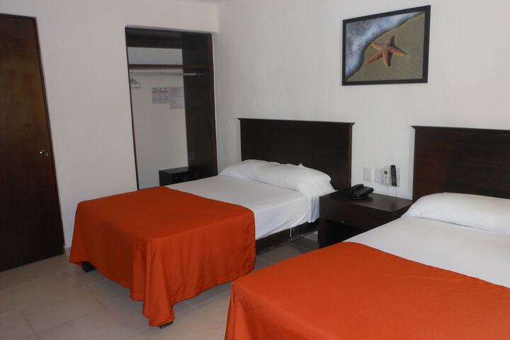 Room 14 of 53