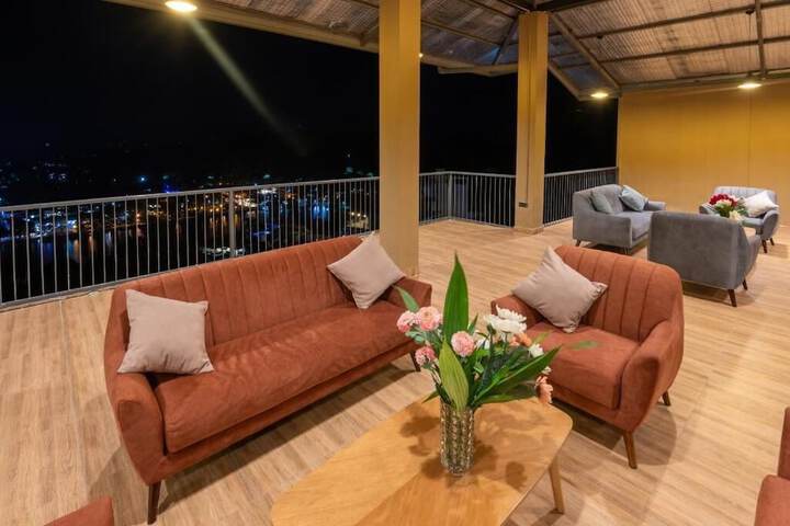 Terrace/Patio 32 of 47