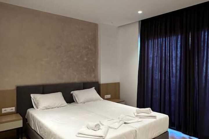 Room 36 of 95