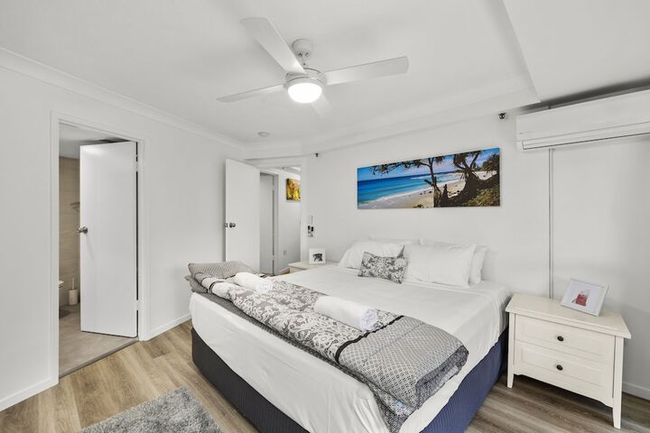 Room 14 of 293