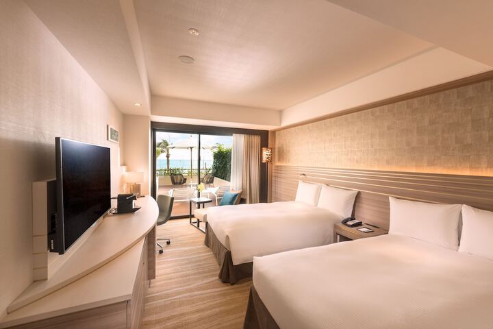 Room 3 of 89