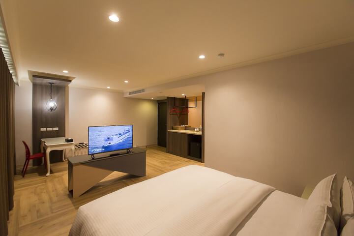 Room 75 of 128