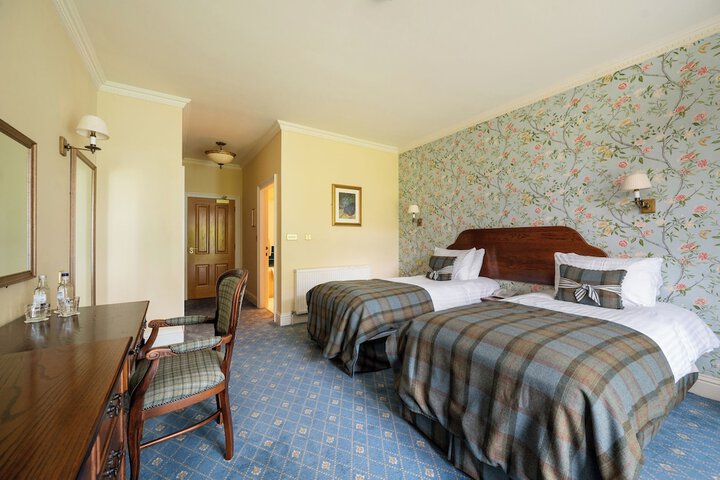 Room 35 of 88