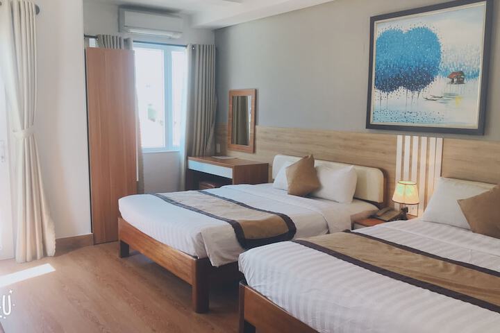 Room 16 of 43
