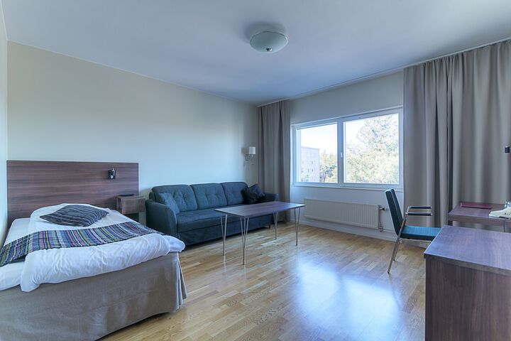 Room 20 of 77