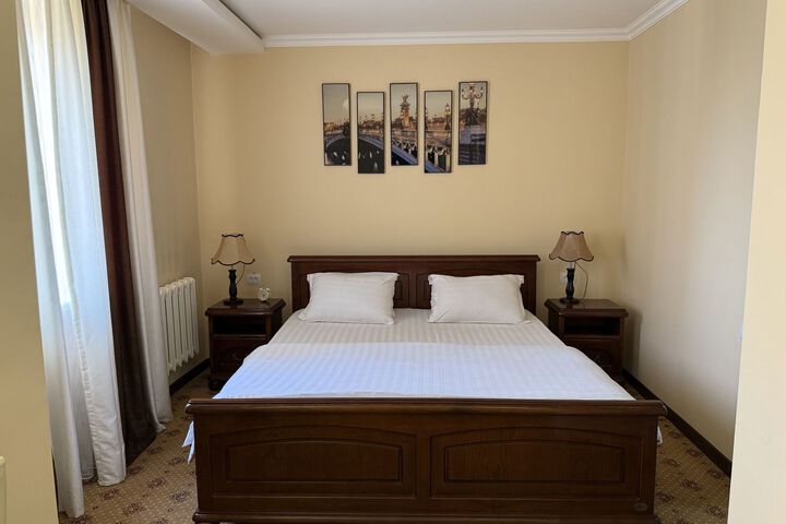 Room 19 of 23