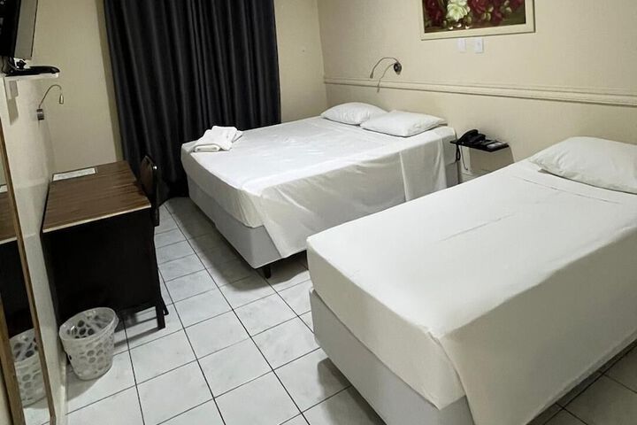 Room 27 of 57