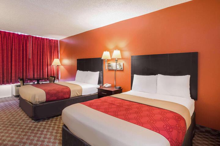 1 King Bed (1 of 8)