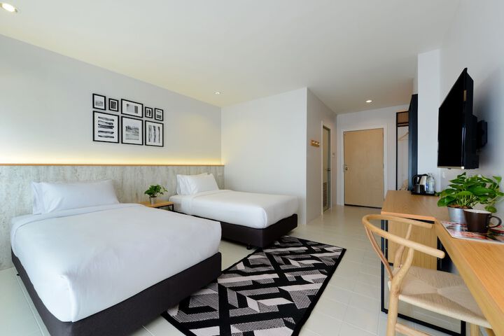Room 15 of 63