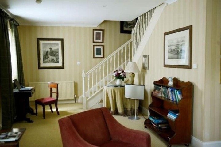 Room 54 of 99