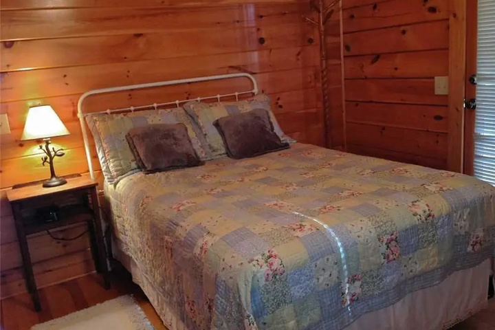 Room 6 of 21