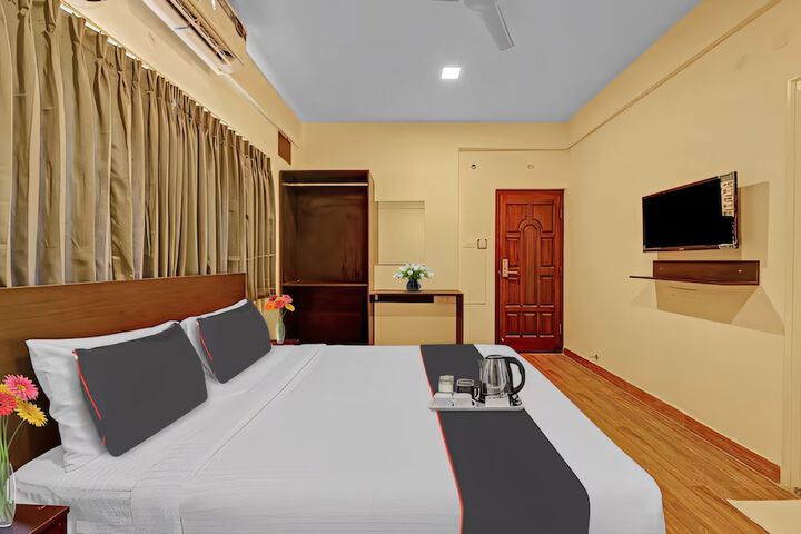 Room 11 of 29