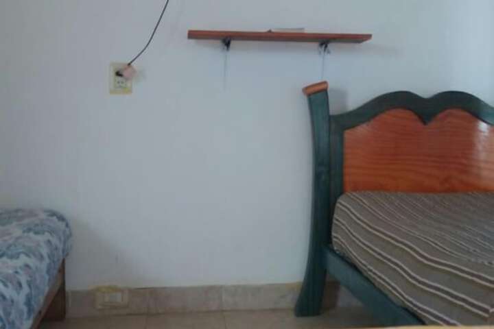 Room 34 of 39