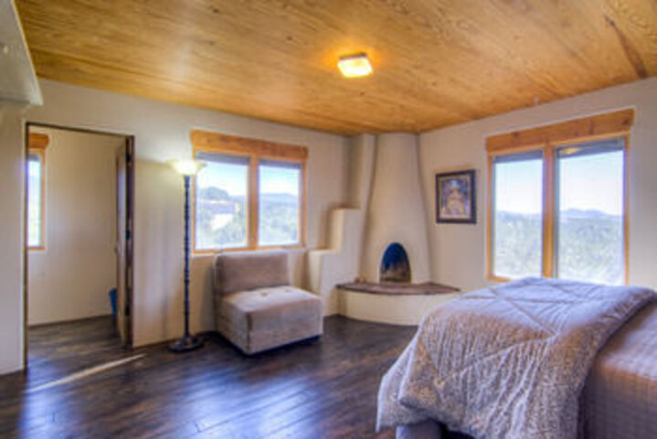 Casa en los Pinons