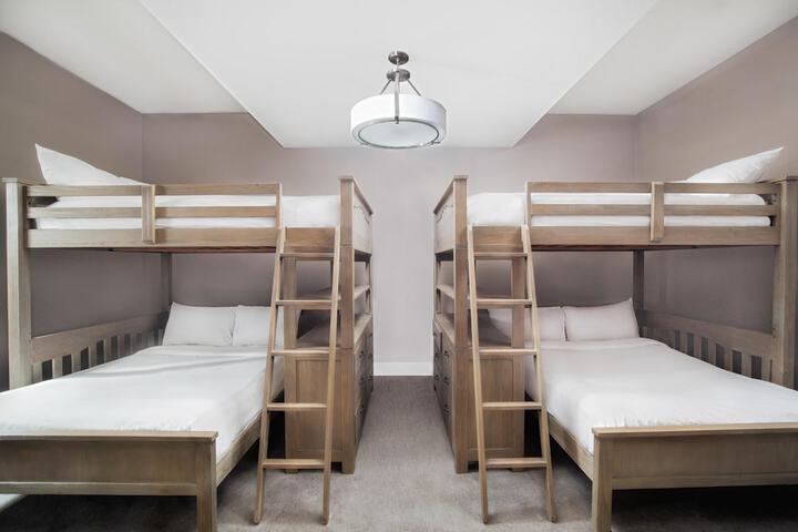 Room 84 of 279