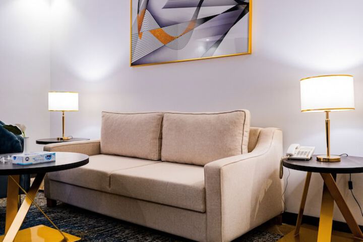 Room 49 of 81