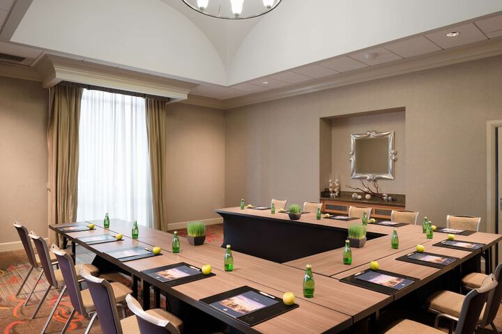 Meeting facility