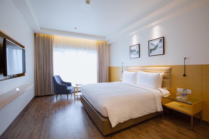 Room 5 of 21