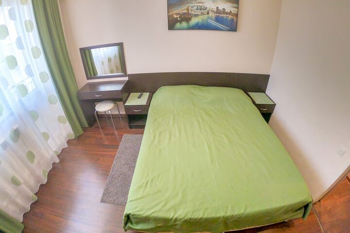Room 9 of 54