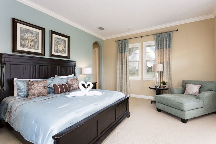 Room 4 of 29