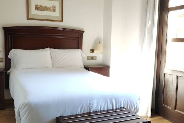 Room 11 of 51