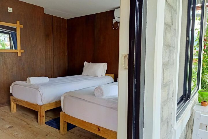 Room 21 of 24