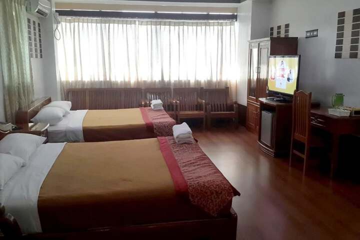 Room 35 of 51