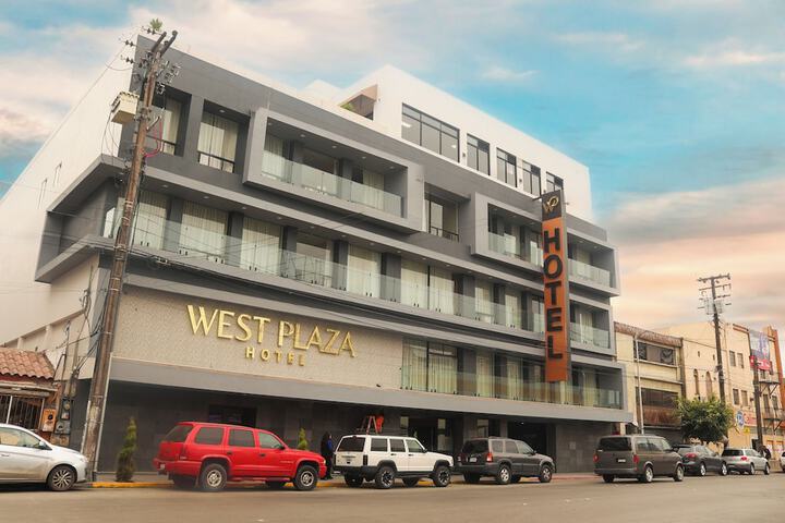 Image of Hotel West Plaza