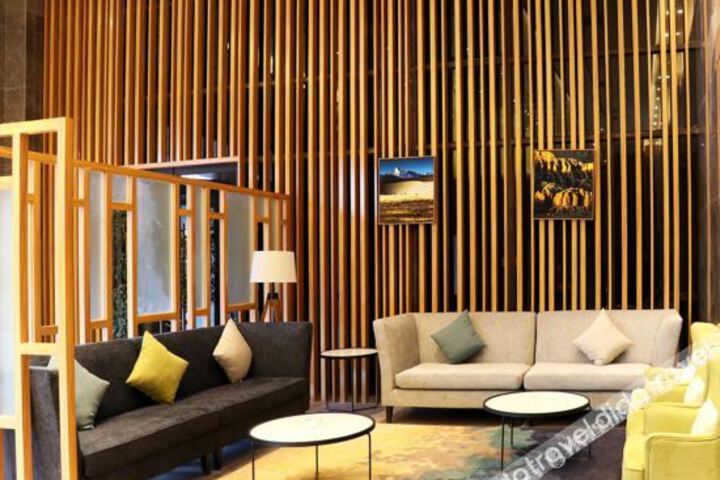Hotel Interior 10 of 17
