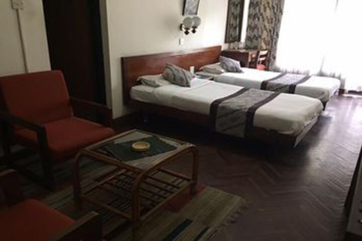 Room 15 of 27