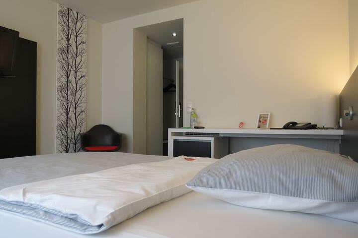 Room 78 of 125
