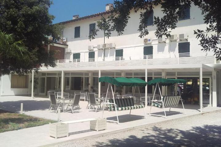 Hotel Raffaelli Villa Angela