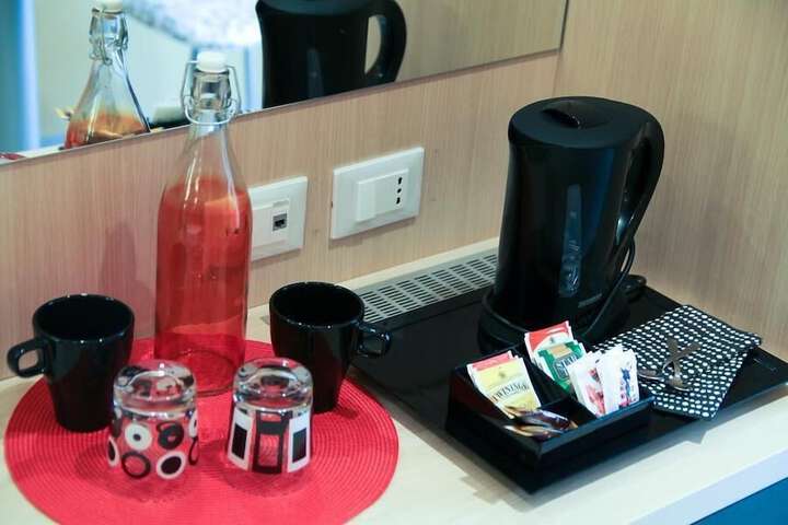 Breakfast/Coffee Service 15 of 22