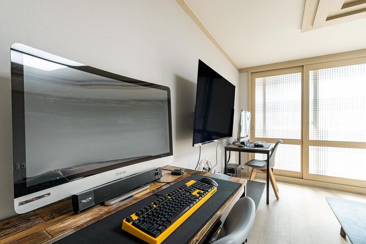 Room 26 of 60