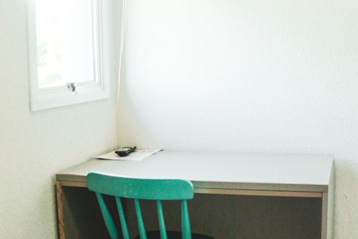 Room 9 of 39