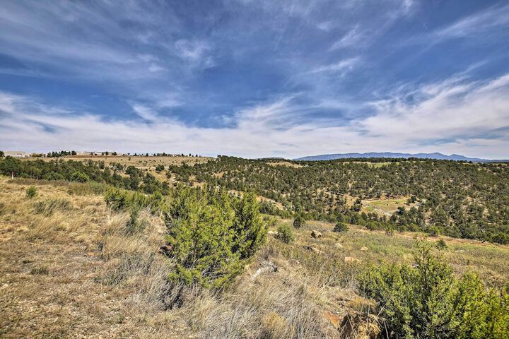 Hotel Interior 10 of 27