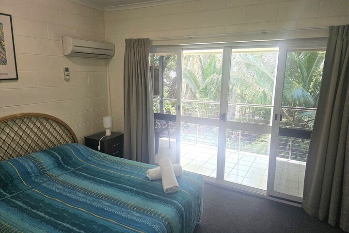 Room 19 of 68