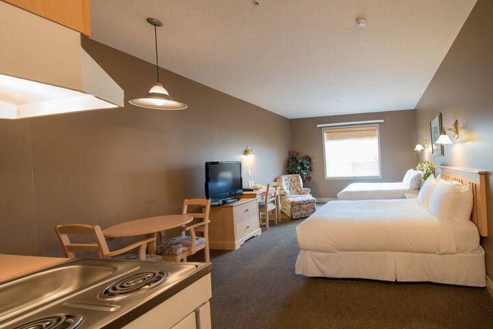 Room 10 of 33