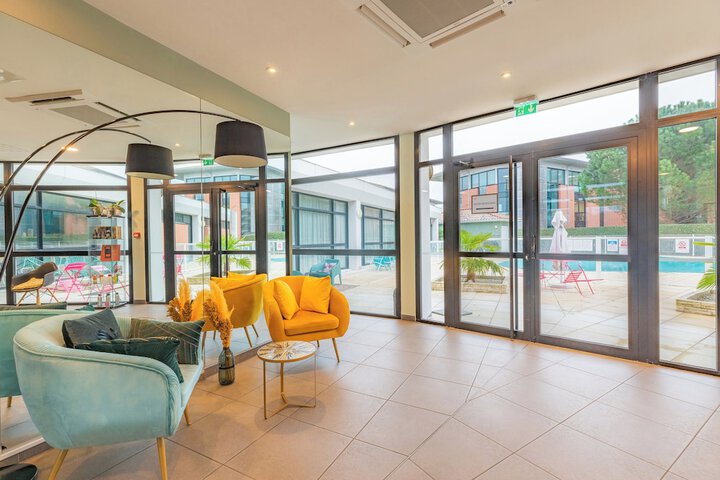Lobby Photos