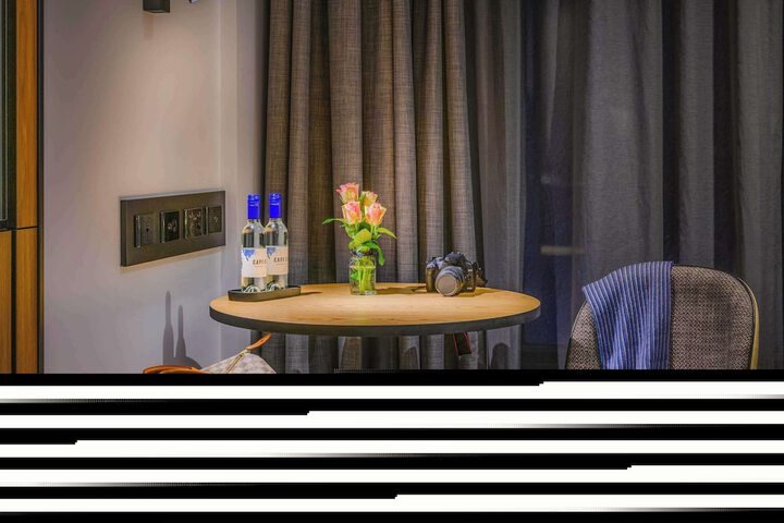 Room 45 of 97
