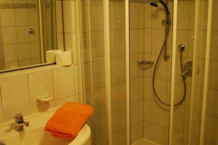Clean Restrooms