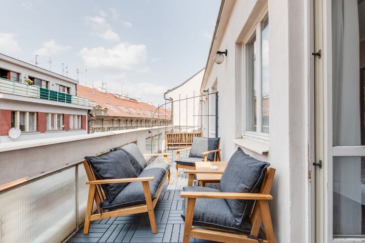 Terrace/Patio 66 of 115